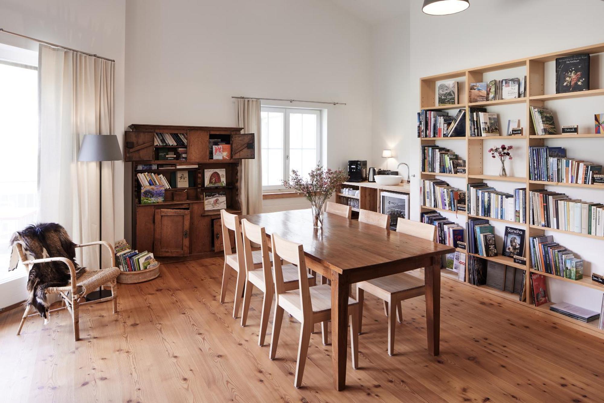 Medelina Hotel Curaglia Eksteriør billede