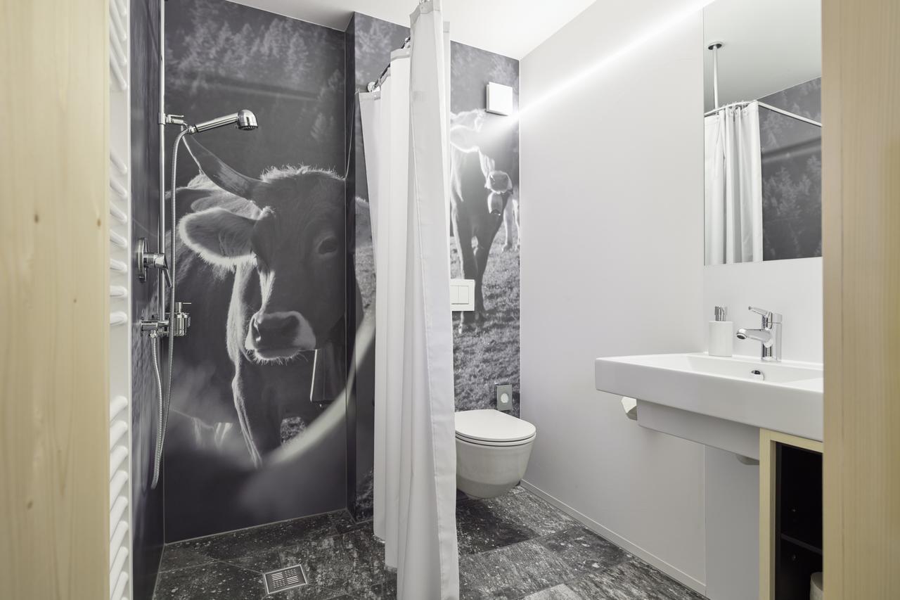Medelina Hotel Curaglia Eksteriør billede